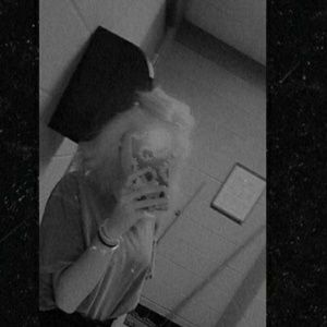 Meet your Posher, Malacie